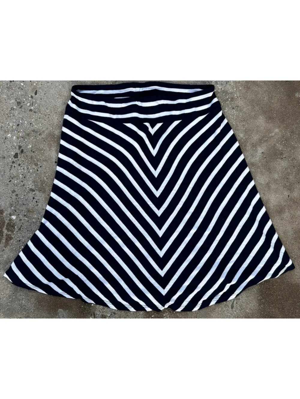 Lauren Ralph Lauren Skirt Womens M Blue White Casual Stripes Stretch Aprox 28